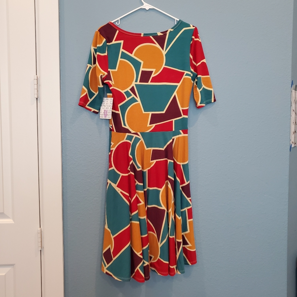 BNWT Lularoe Nicole medium